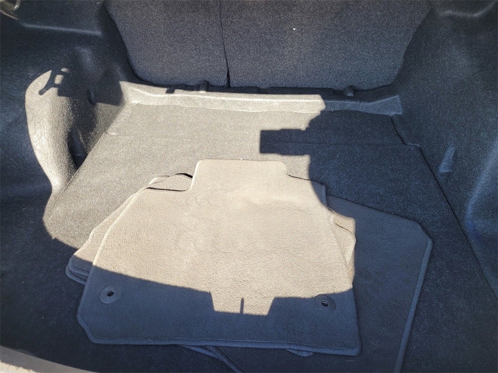 2020 Chevrolet Malibu LT w/ Leather Package